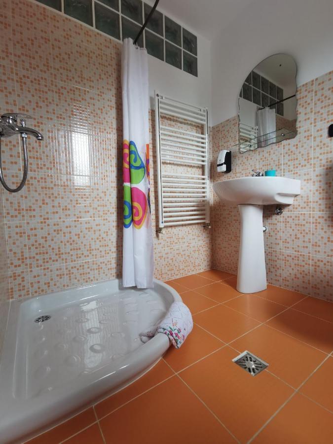 Cabana Cascada Cailor Hotel บอร์ชา ภายนอก รูปภาพ
