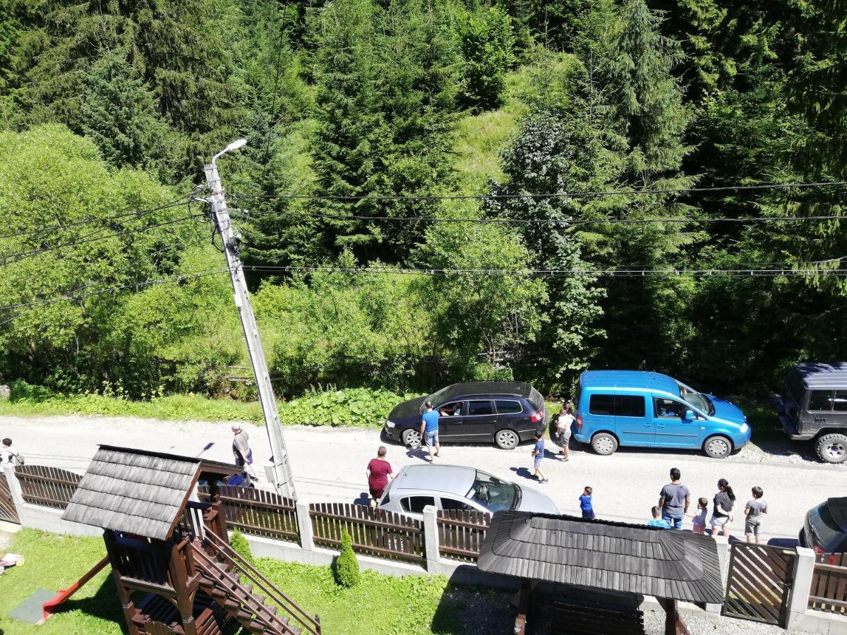 Cabana Cascada Cailor Hotel บอร์ชา ภายนอก รูปภาพ